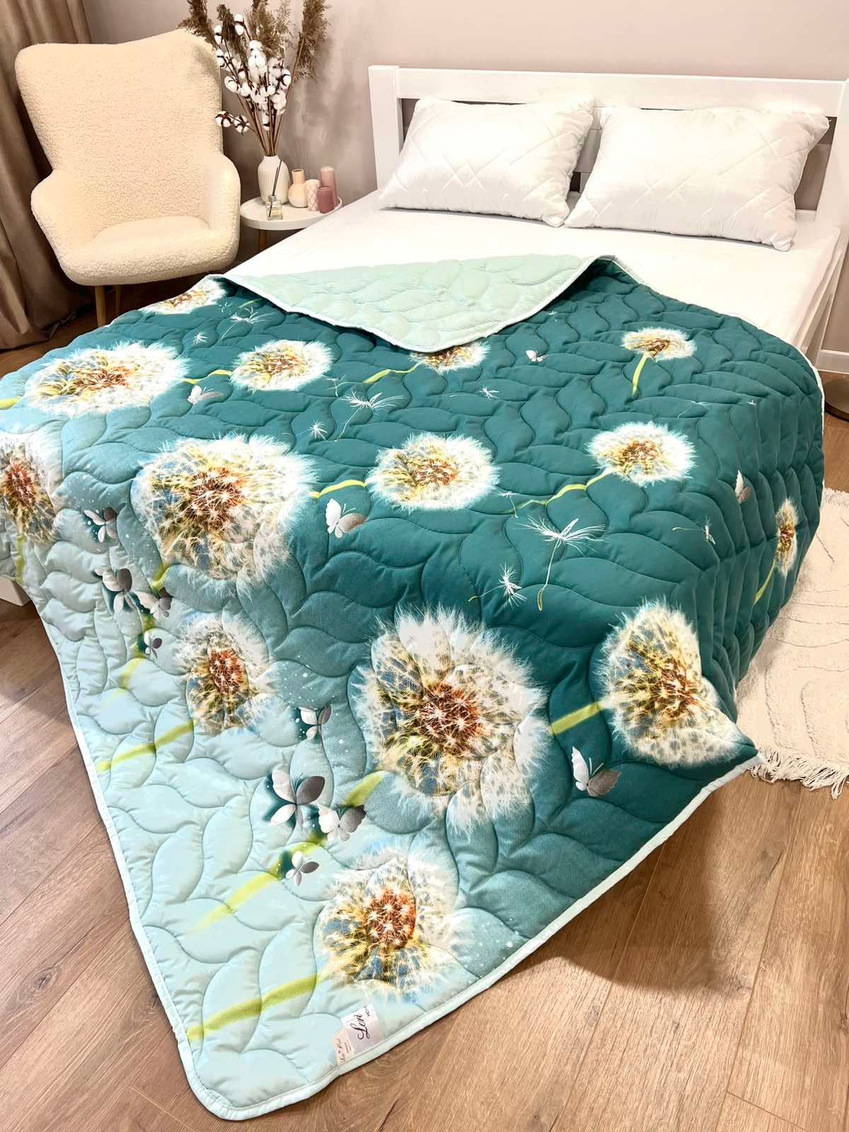 All-season microfiber blanket