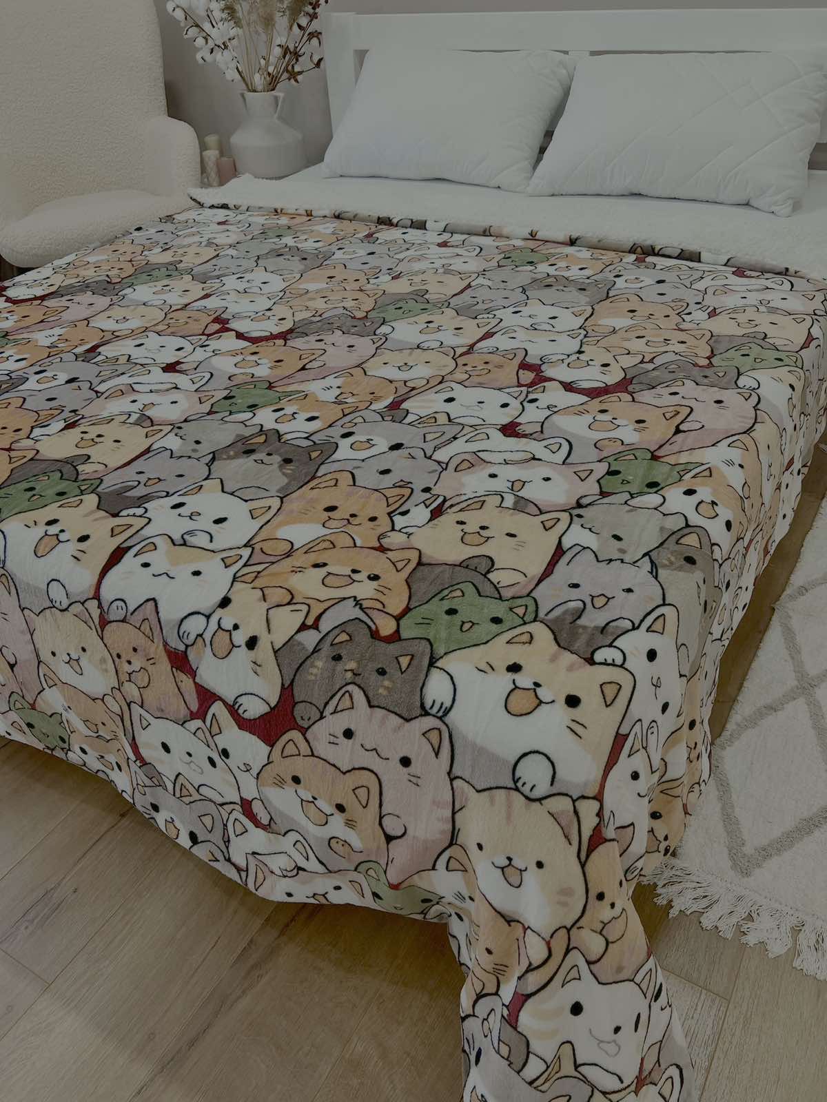 Velour bedspread with leaf pattern