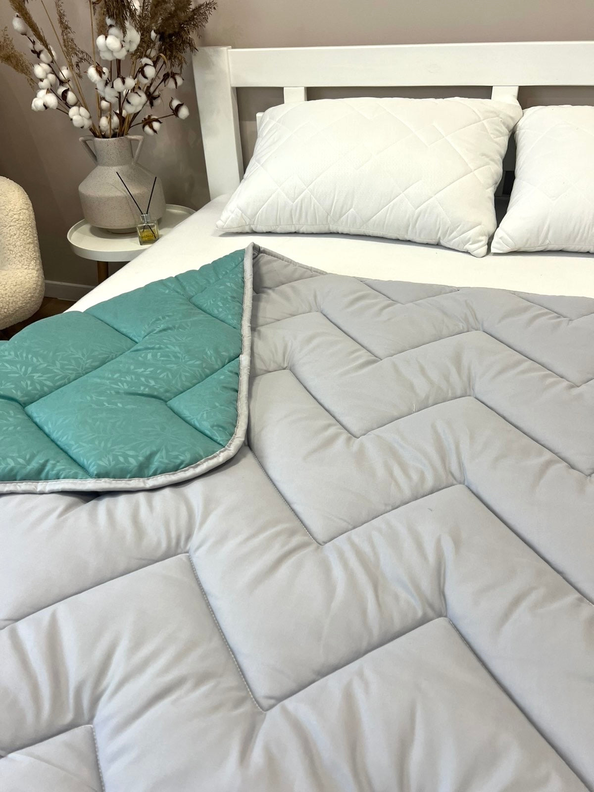 Green holofiber filled duvet