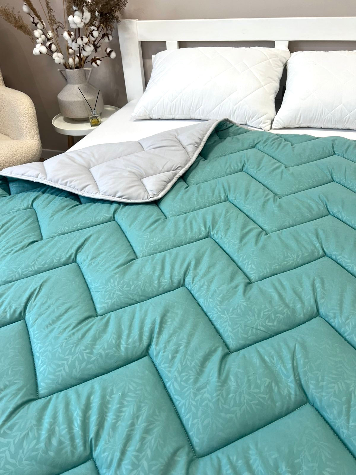 Green holofiber filled duvet