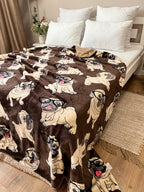SoftNature плед Velour bedspread with a pug pattern