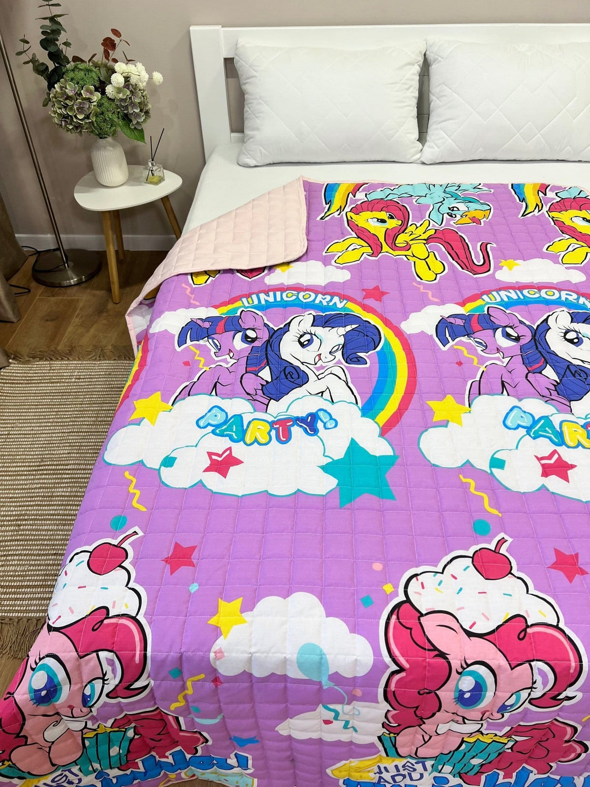 SoftNature 135 × 200 Children's blanket with a unicorn pattern
