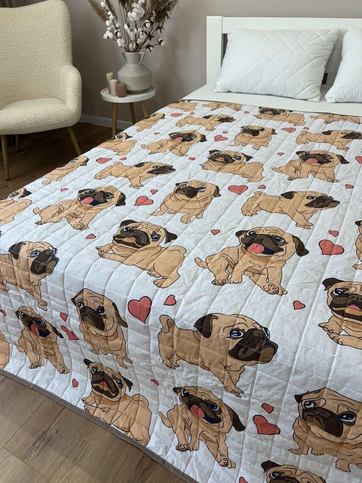 SoftNature 135 × 200 Children's blanket with white pugs