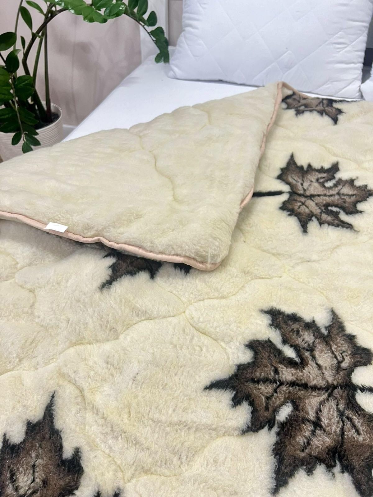 SoftNature Quilt with maple leaf pattern
