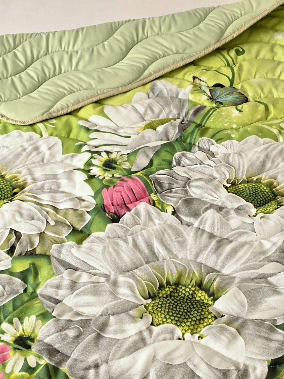 SoftNature Summer quilt with 3-D pattern