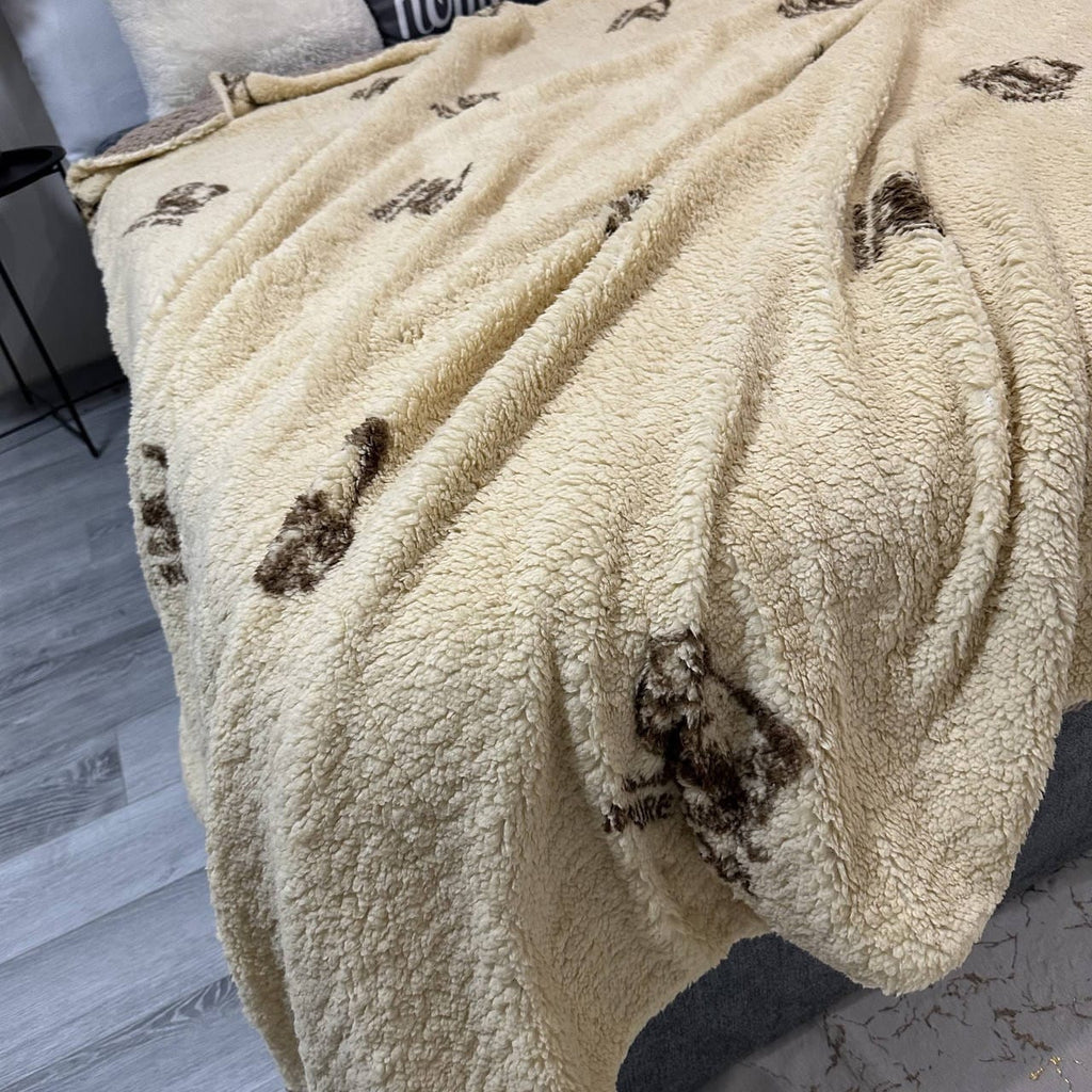 SoftNature плед Velour bedspread with a “Pure vool” pattern