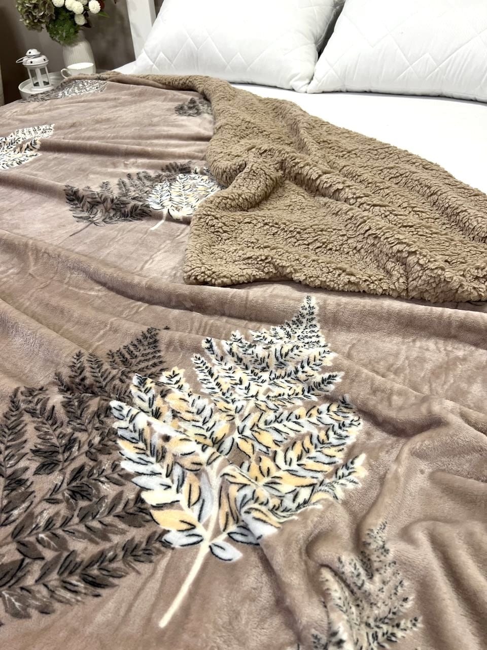 SoftNature плед Velour bedspread with leaf pattern
