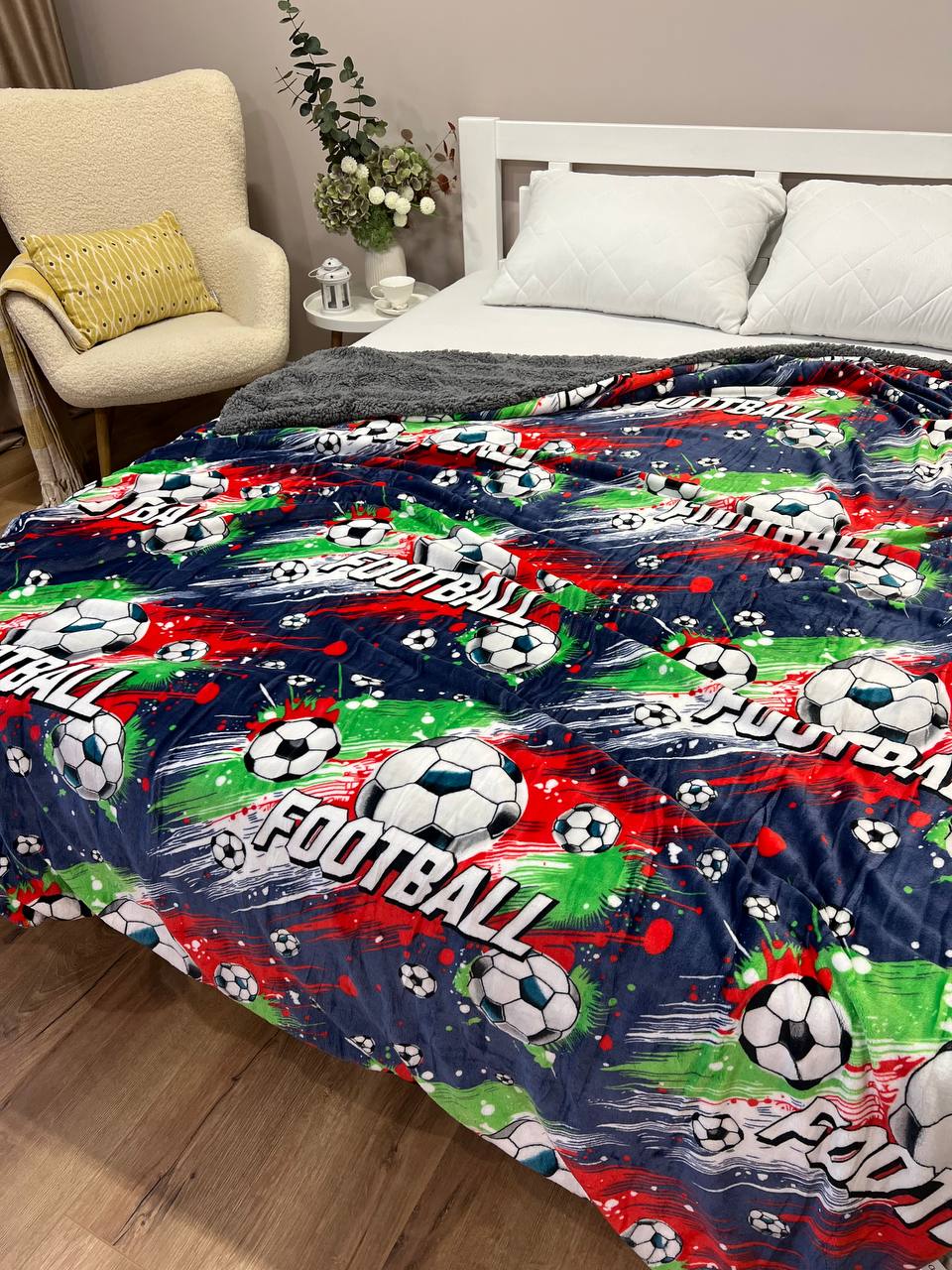 SoftNature плед Velour blanket with football pattern