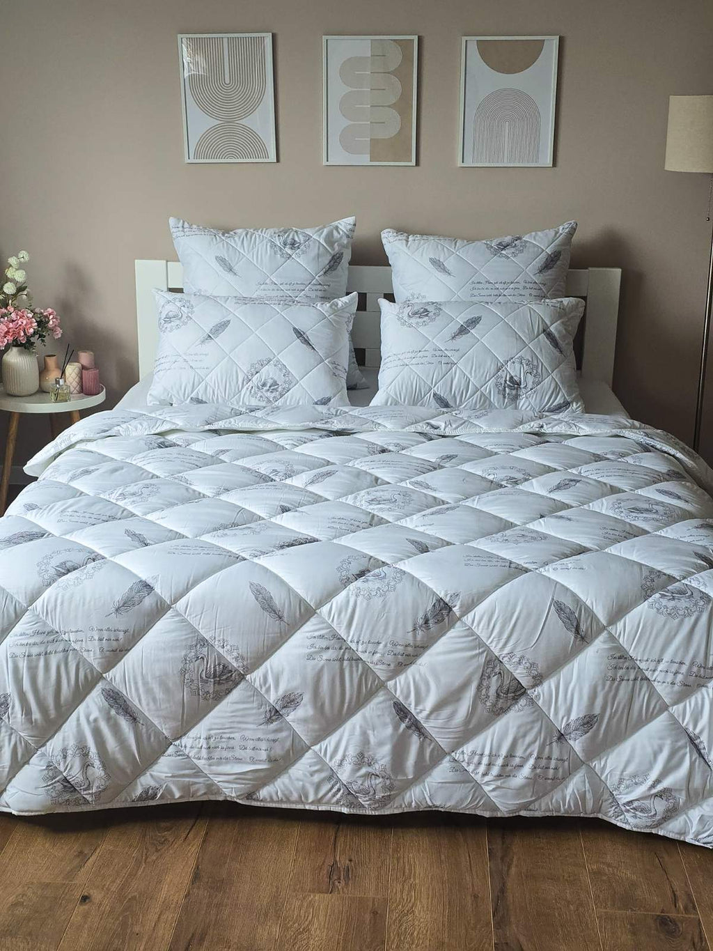 SoftNature Winter blanket with Eco Down filling, white